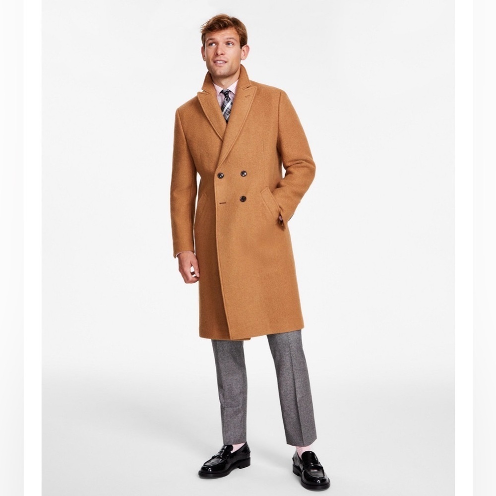 Tommy Hilfiger
Men's Modern-Fit Solid Double-Breasted Wool Overcoat - 42R NWT